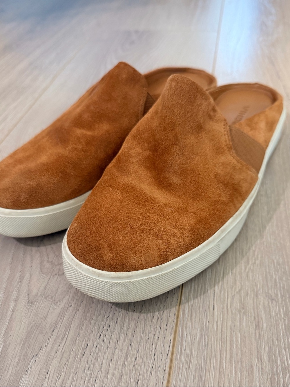 Vince tan mules - great condition